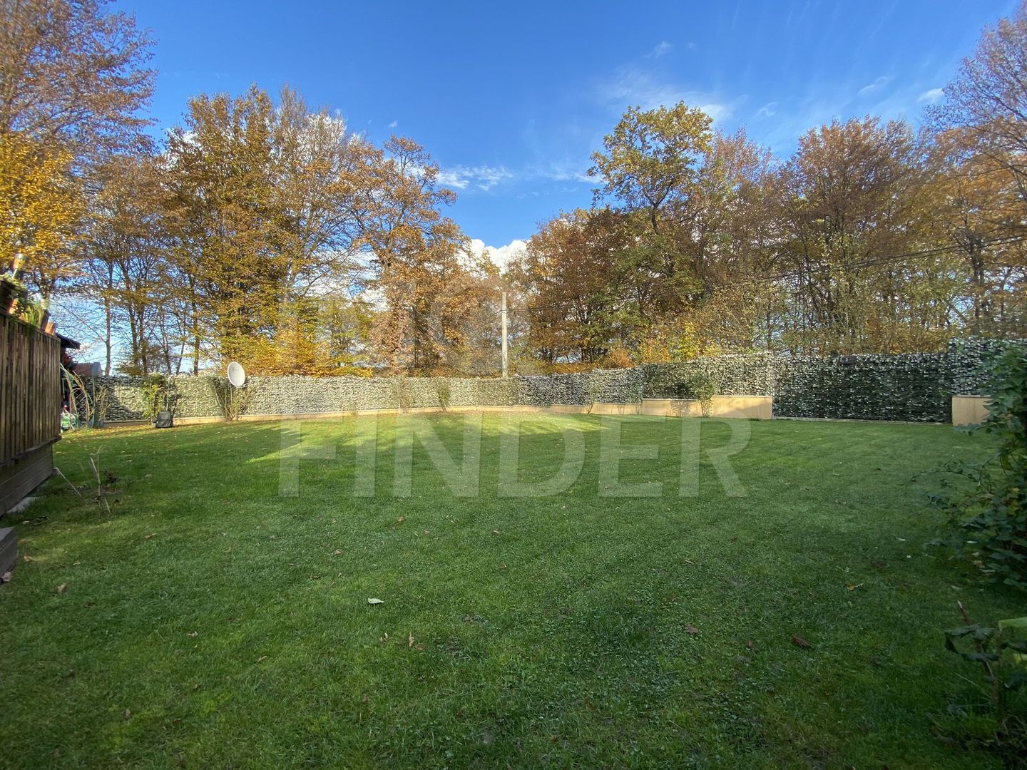 Vila individuala/Pensiune, teren 1022 mp, piscina, pompa de caldura - Poză 5