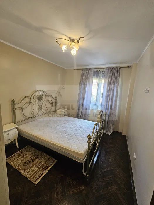 Ap 3 camere–vis-a-vis de Colegiul Național „Costache Negruzzi"- 750 E - Poză 1