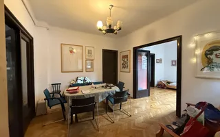 Proprietate rara pe o strada boema - Poză 19