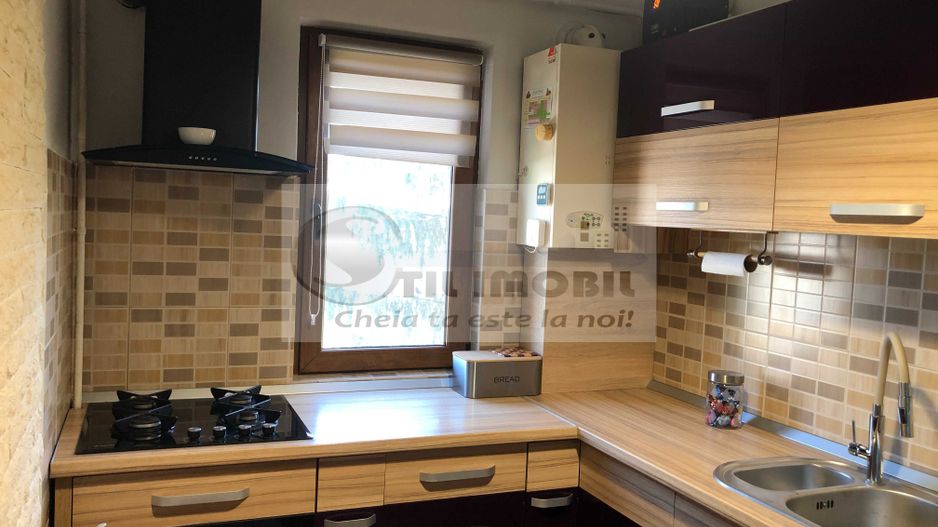 Apartament 2 camere renovat integral – Podu Roș, Bd. Socola - Poză 3