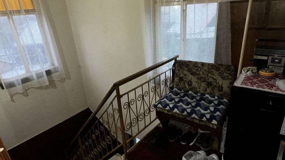 BRASADAS vinde etajul unei case in zona Botizului. - Poză 8