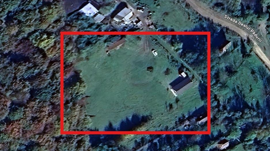 Teren cu cabane A-Frame și priveliște către Munții Făgăraș - Poză 9