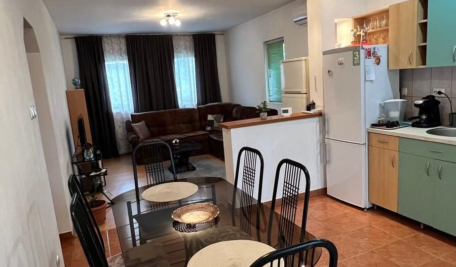 Vilă P+M I luminoasă și modernă I intrare Dumbrăvița - Poză 8