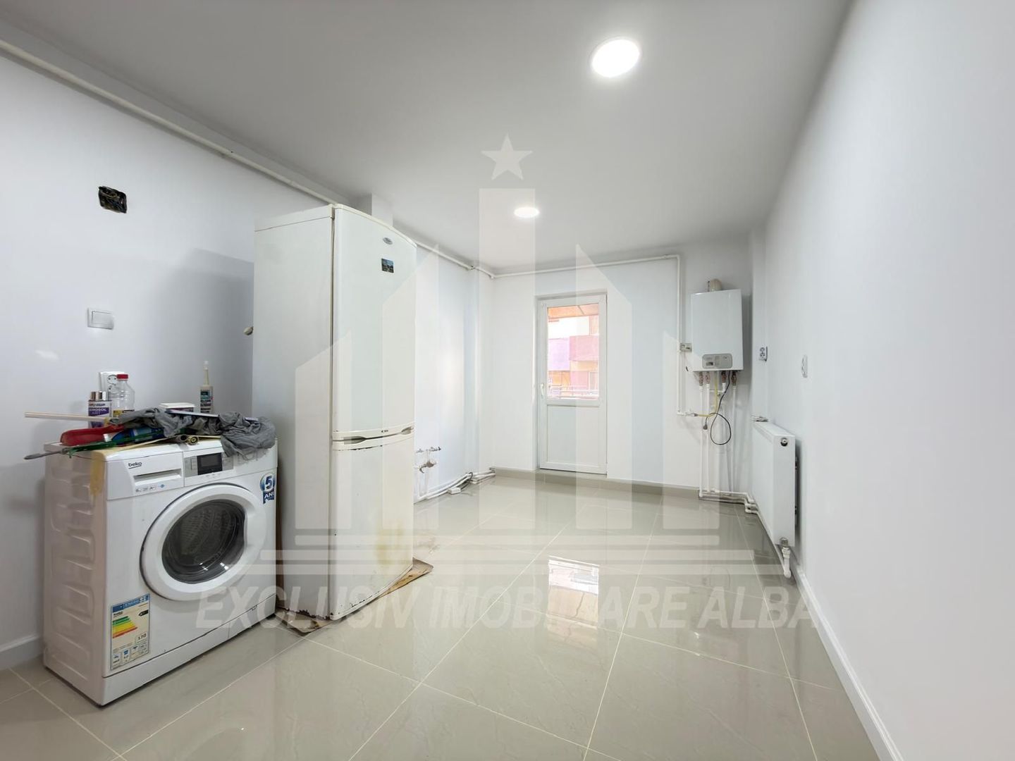 Apartament 2 camere decomandate | 50 mp | Renovat | Cetate - Poză 2