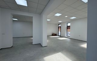 Spatiu comercial sau pentru birouri 150mp utili central, spre piata - Poză 10