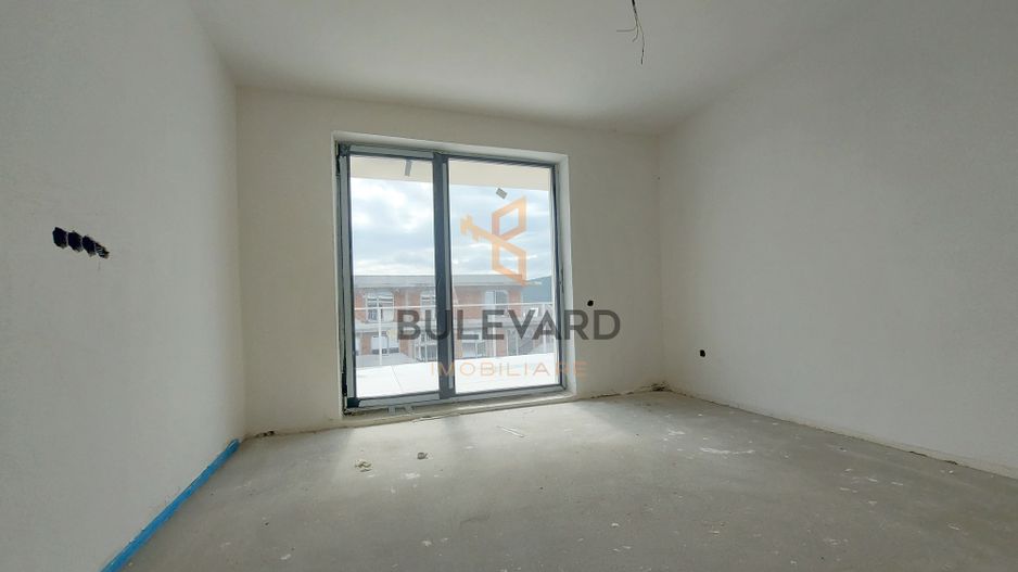 Penthouse cu terasa de 47 mp, zona strazii Eroilor! - Poză 7