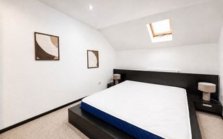 Apartament 3 camere decomandat de inchiriat in vila, zona Centrala! - Poză 13