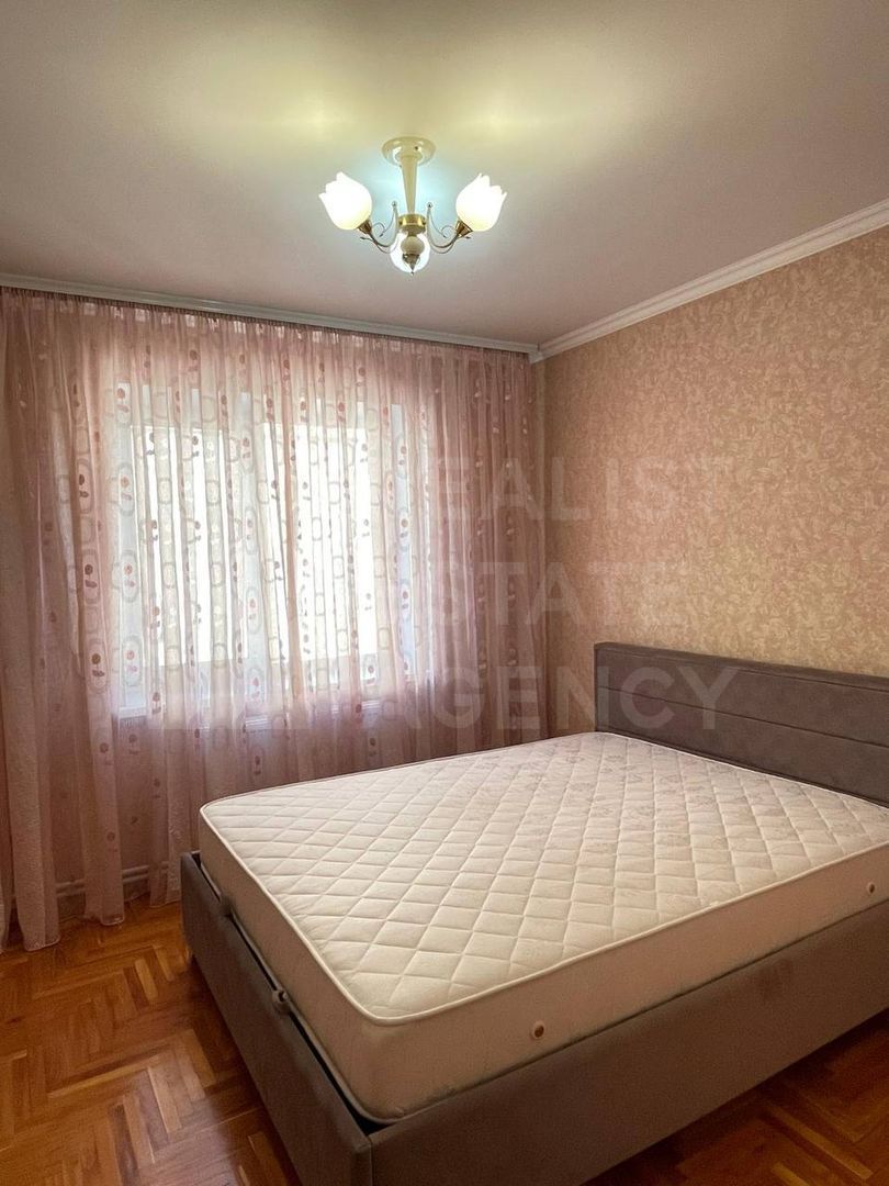 Chirie, casă, 4 camere, strada Ştefan Neaga. - Poză 19