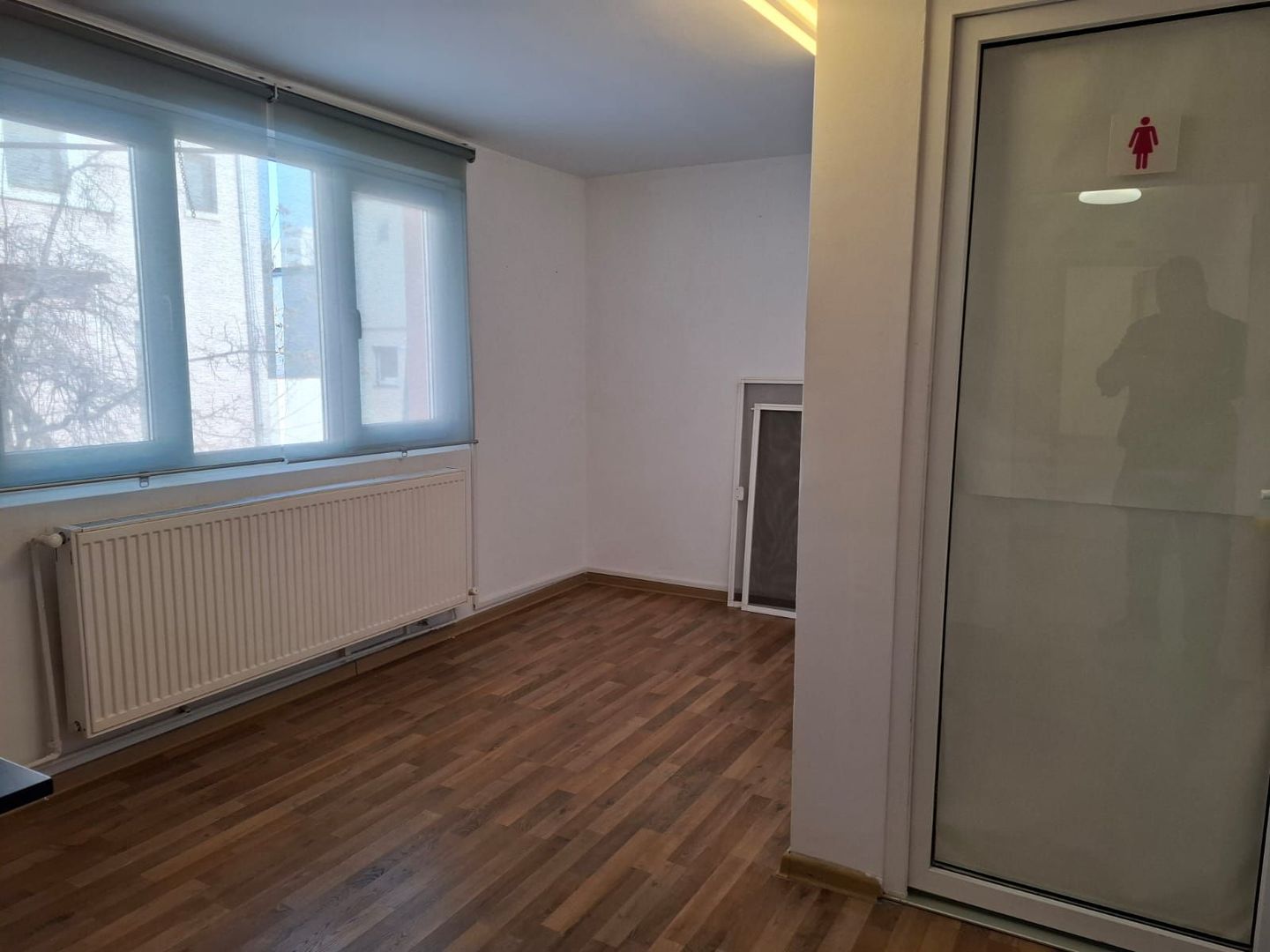 URGENT!, Titulescu, et. 1 in imobil P+1, INTRARE SEPARATA, NEGOCIABIL - Poză 6