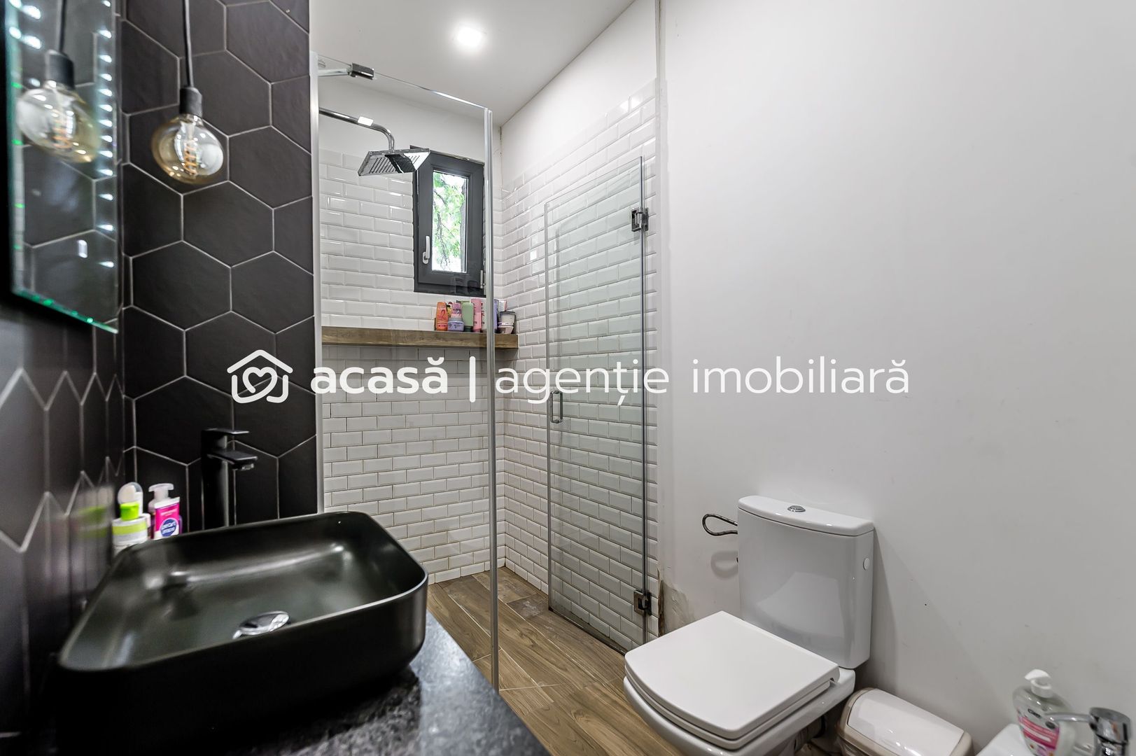 Apartament tip casa, cu gradina proprie, in zona centrala a Aradului - Poză 7