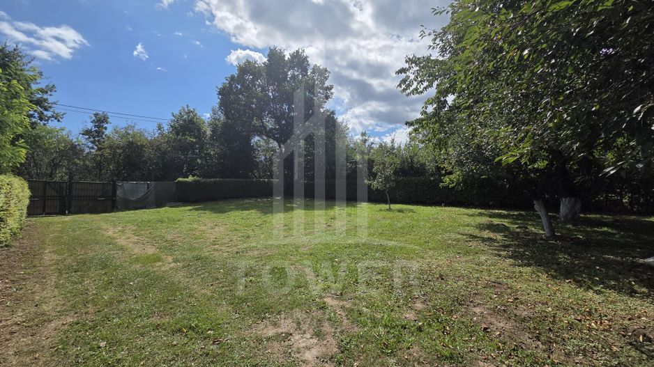 Teren deosebit cu cabană din lemn, Tocile – locație liniștită - Poză 20