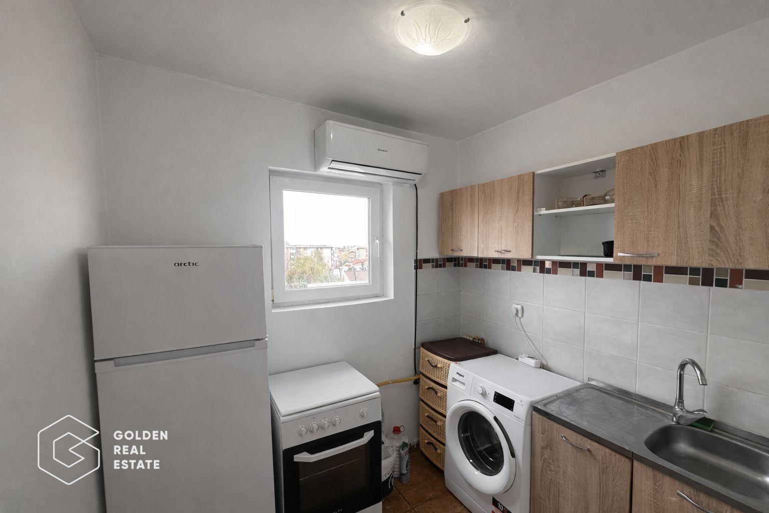 Apartament recent renovat, o camera, Piata Mica, balcon, etaj 4 - Poză 5