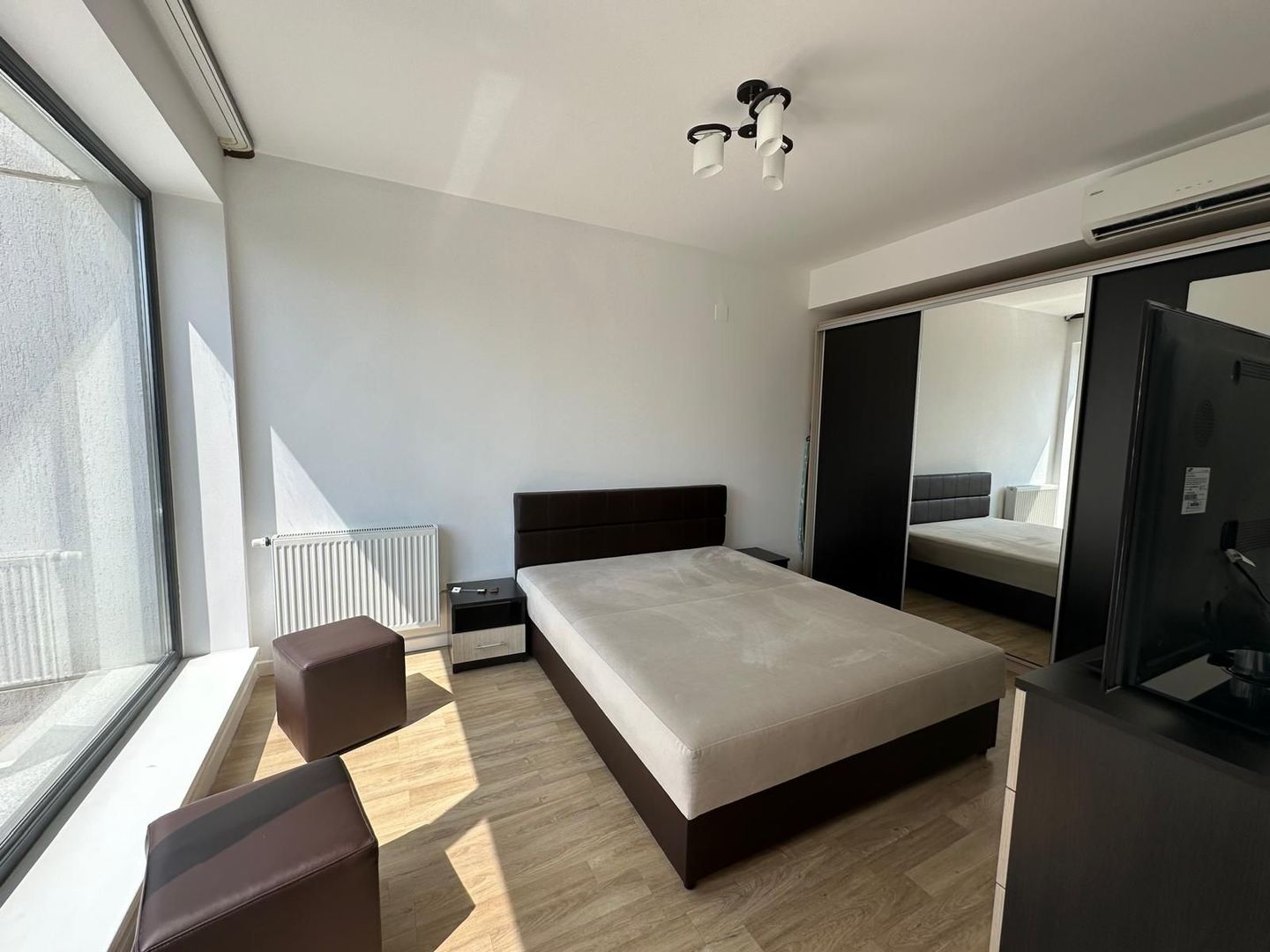 Prelungirea Ghencea – Casă spațioasă, mobilată și utilată, în complex - Poză 6