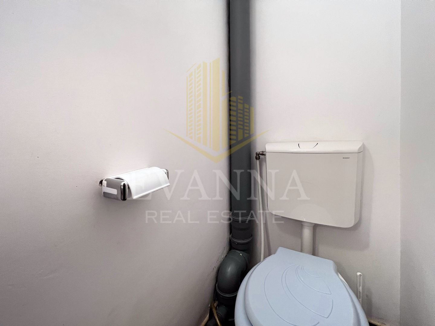 De vanzare 4 camere | 90 mp utili | balcon | zona Garii. - Poză 13