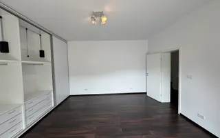 Apartament cu vedere spre Tâmpa, liniște și natură, în Centrul Istoric al Brașov - Poză 15
