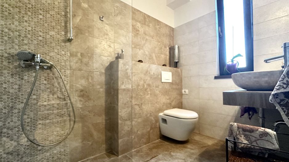 Casa de închiriat - British School - Poză 28