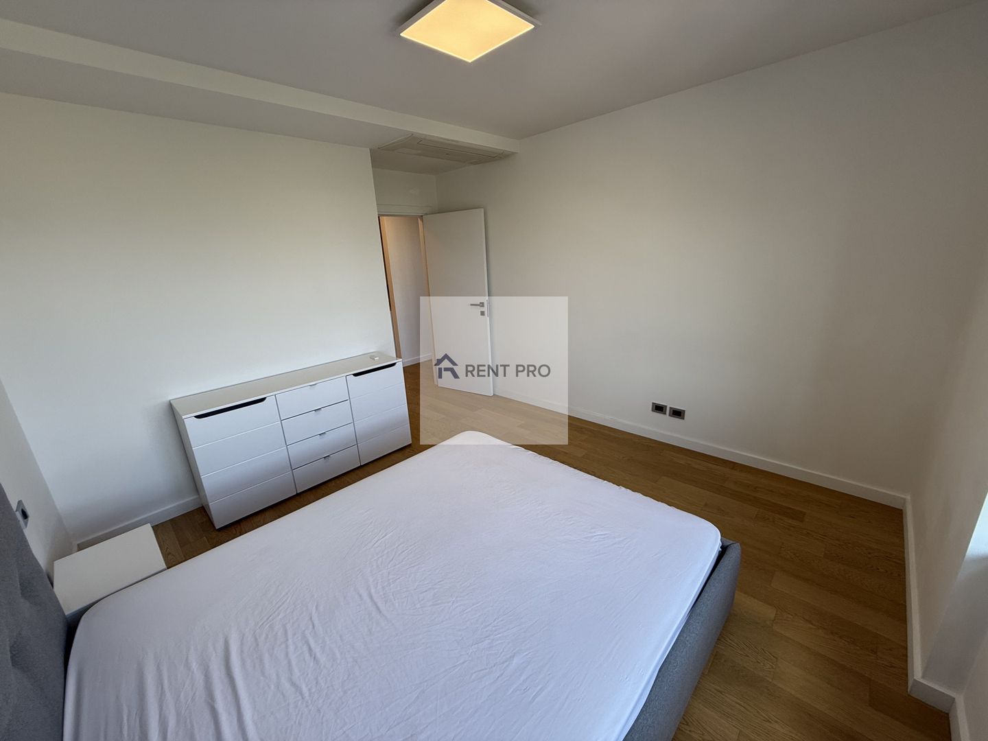 Apartament Premium - Aviatiei Towers 2020 - TVA INCLUS - Poză 12