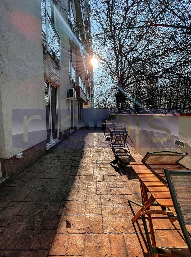 APARTAMENT DE VÂNZARE 3 CAMERE | TERASA 43 MP | ZONA ULTRACENTRALĂ - Poză 5