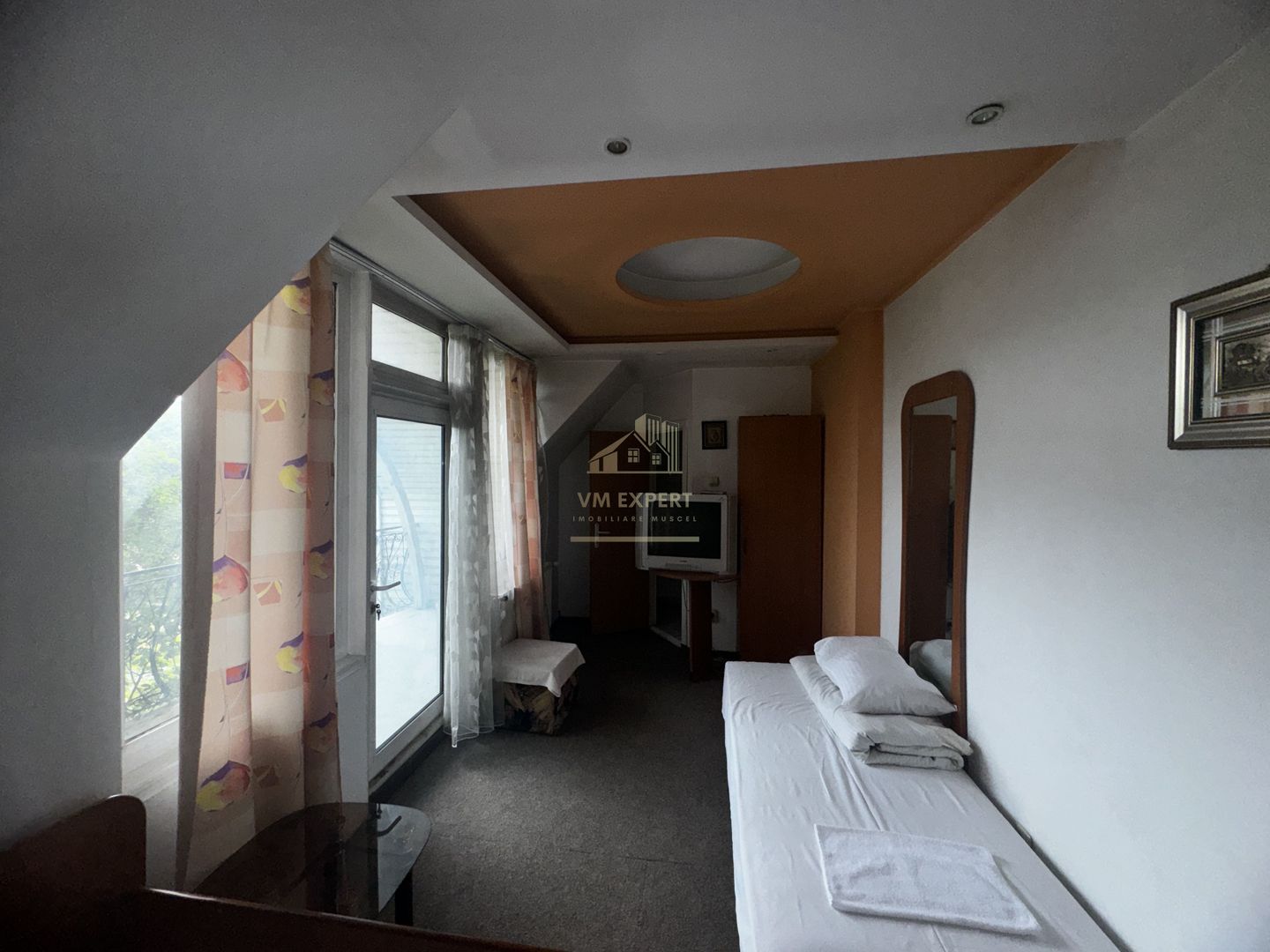 VILA - PENSIUNE CU RESTAURANT + SI TEREN 6406 MP, VALEA MARE PRAVAT, - Poză 34