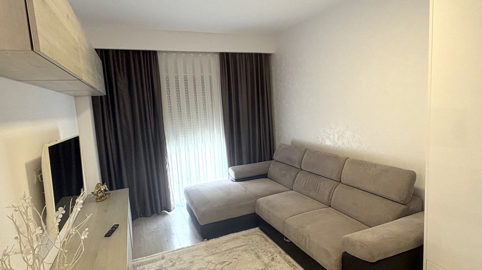 Apartament de închiriat - Poză 1