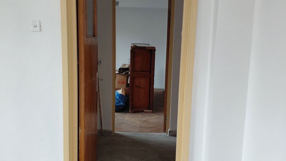 Apartament 3 camere decomandat, Mazepa 1, etaj 1/10 - Poză 2