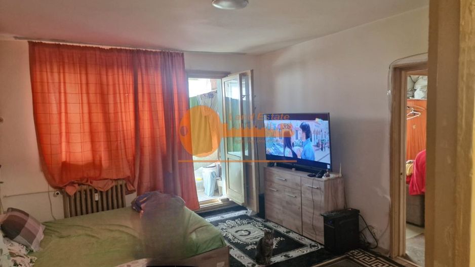 Apartament 2 camere Piața Progresu - Reabilitat Termic - Poză 1