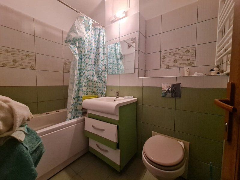 Apartament cu 2 camere, mobilat si utilat, etaj intermediar- Micro 20 - Poză 5