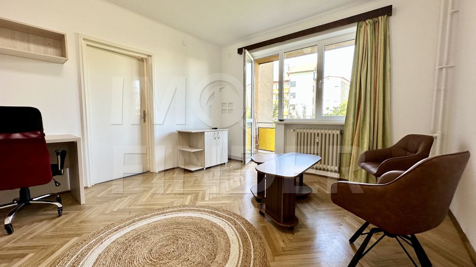 3 camere decomandate, 90 mp, Str Republicii - UMF. - Poză 3