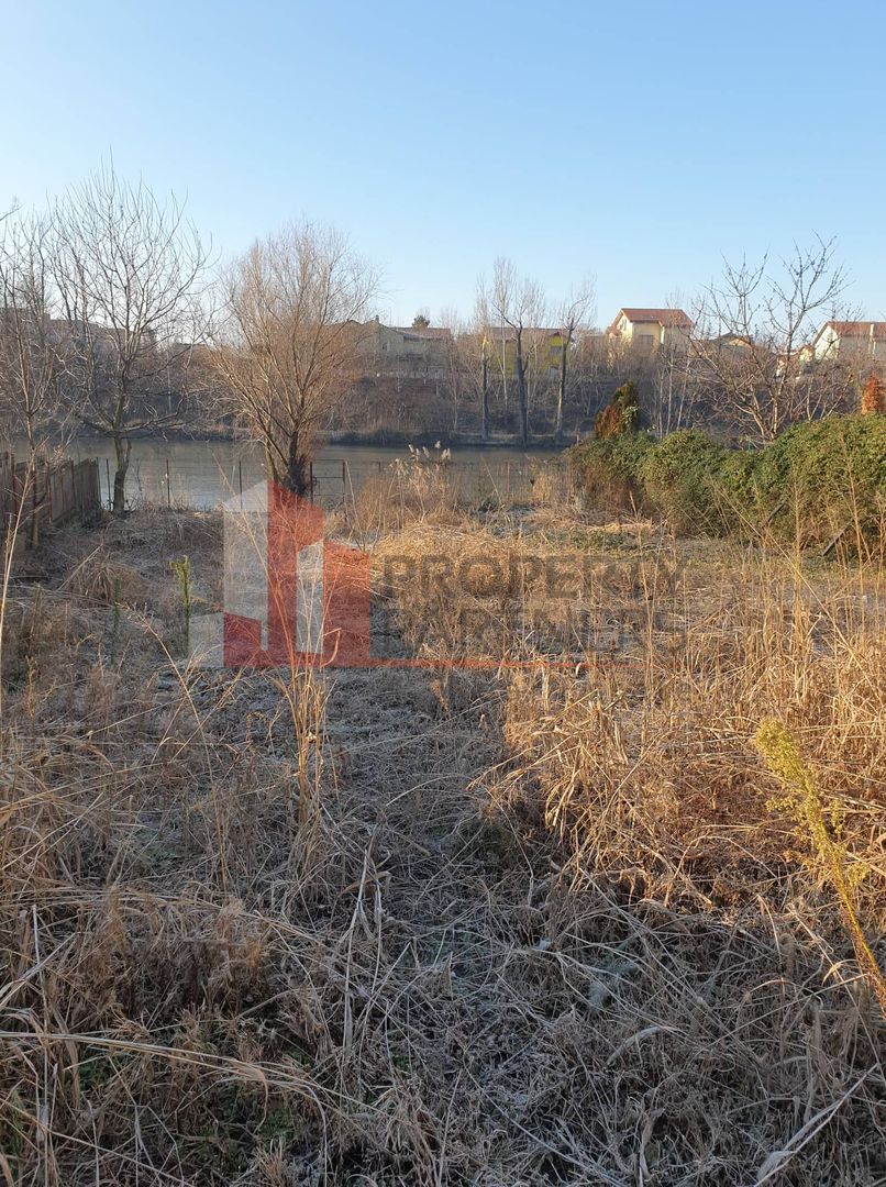 Teren superb rezidential, pe malul lacului Pipera - Poză 2