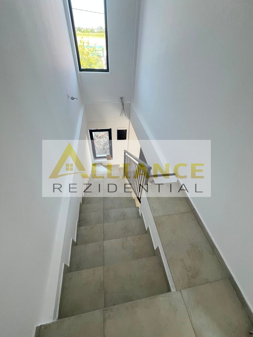 Duplex   - 3 camere -2 bai-400 M de STV - Poză 11