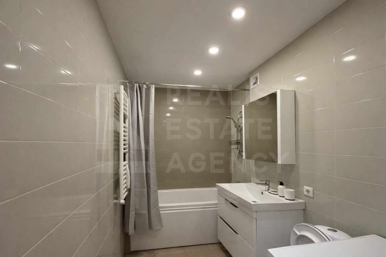 Chirie, apartament, o cameră, bd. Alba-Iulia, Buiucani - Poză 5