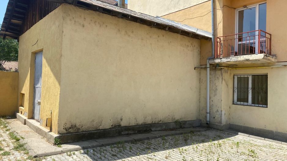 Oportunitate rară de investiție! Bloc cu 100 de garsoniere –Târgoviște - Poză 15