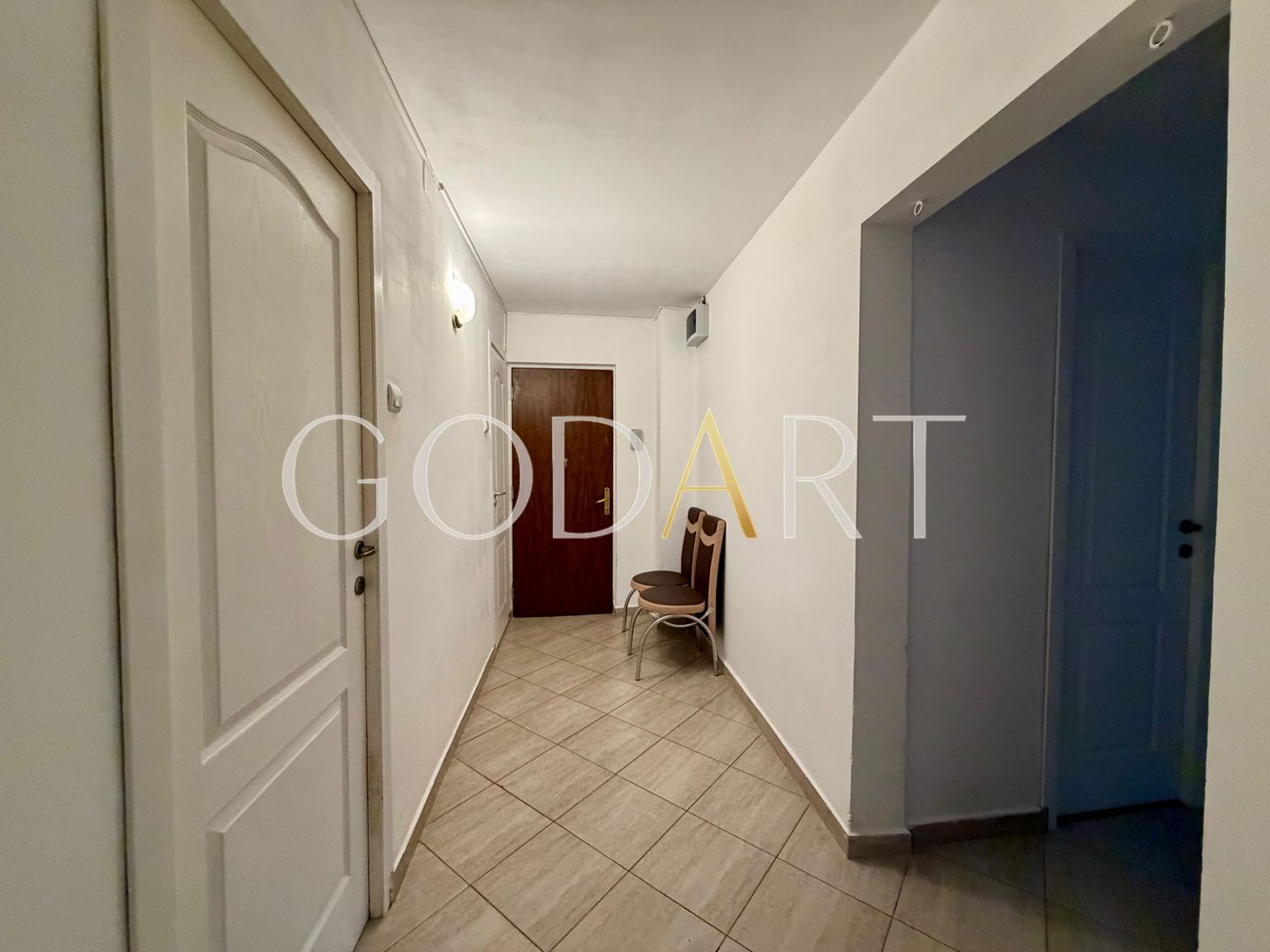 Apartament cu 3 camere | Două balcoane | Renovat - Poză 9