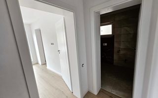 1/2 Duplex finisat 90%, 4 camere, 317 mp teren, zona Centru - Poză 10