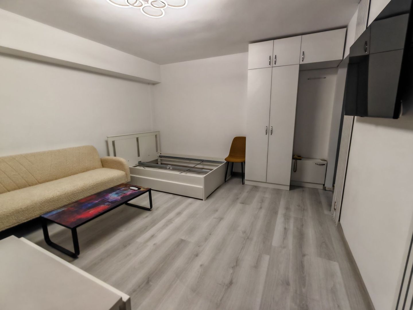 Apartament 1 Camera Metrou Lujerului - Poză 3