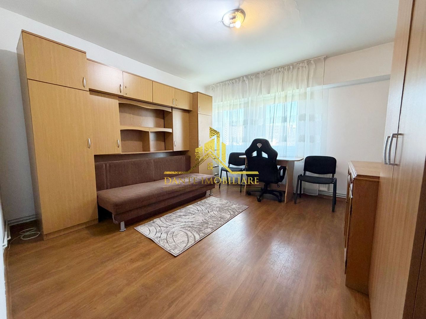 Garsoniera, decomandat, spatios, balcon, modern, Marasti, Teleorman - Poză 1