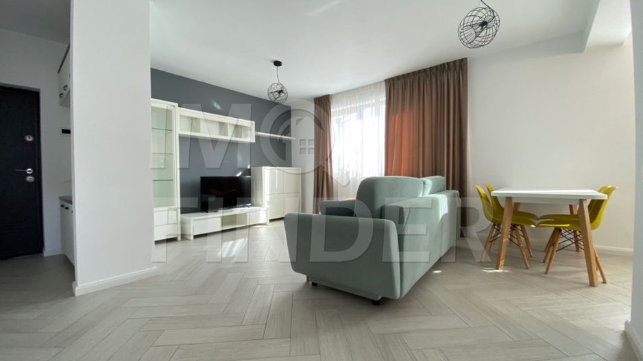 Apartament 3 camere | 80 mp | imobil mic | garaj inclus | zona linistita - Poză 1