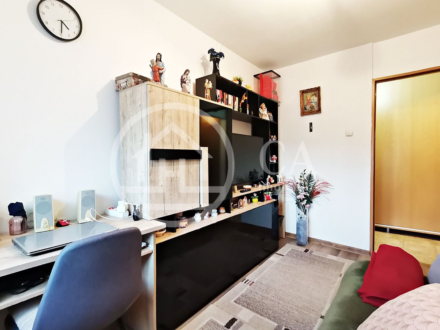 Apartament cu 3 camere de vanzare in zona Decebal, Oradea - Poză 5