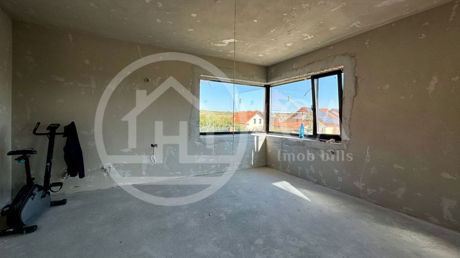 Casă de vânzare cu 4 camere în zona de Dealuri, Oradea - Poză 6