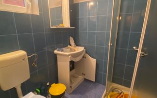 Casa cu 2 corpuri de clădire - Poză 3