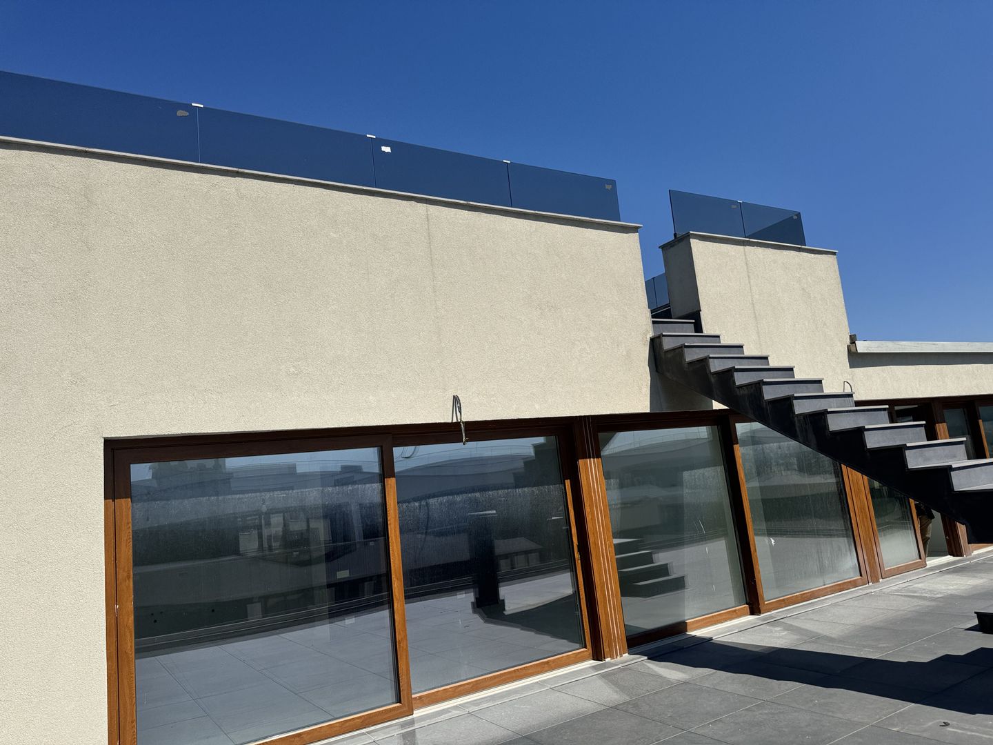 Penthouse 4 camere cu rooftop 150mp - Poză 12