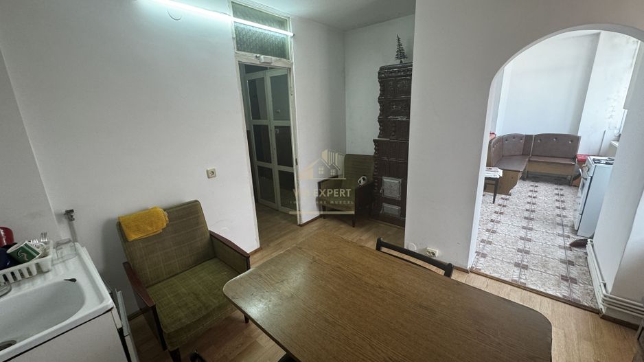 APARTAMENT 2 CAMERE, CAMPULUNG, ETAJ 3, GRUI - Poză 33