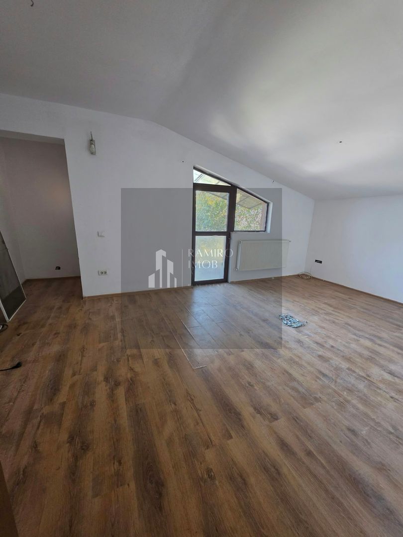 Casa individuala  Soseaua Fundeni Sector 2 Vedere Lac - Poză 6