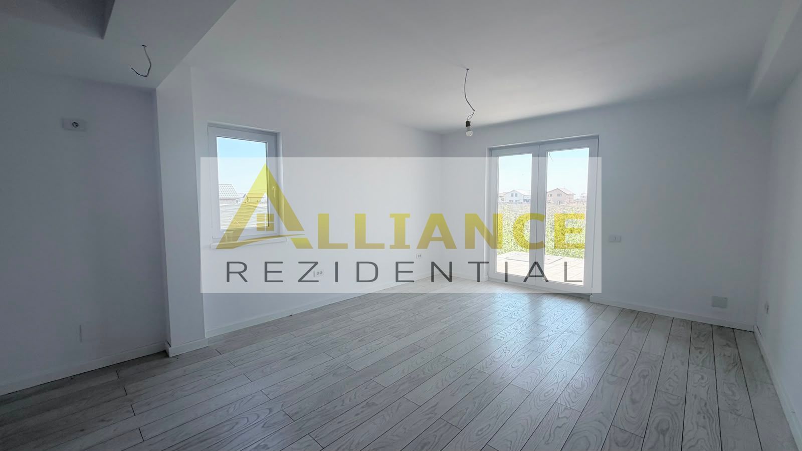 Casa Individuala - 4 camere - 2 bai - 250mp teren - Poză 5