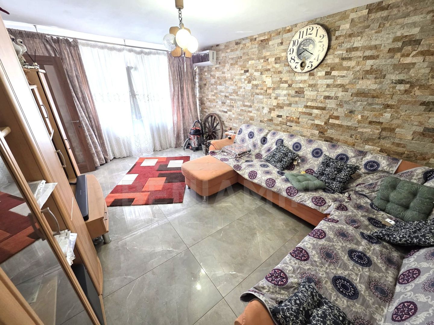 2 Camere 50mp Rovine an1985 etaj2 AC teava de gaze - Poză 1