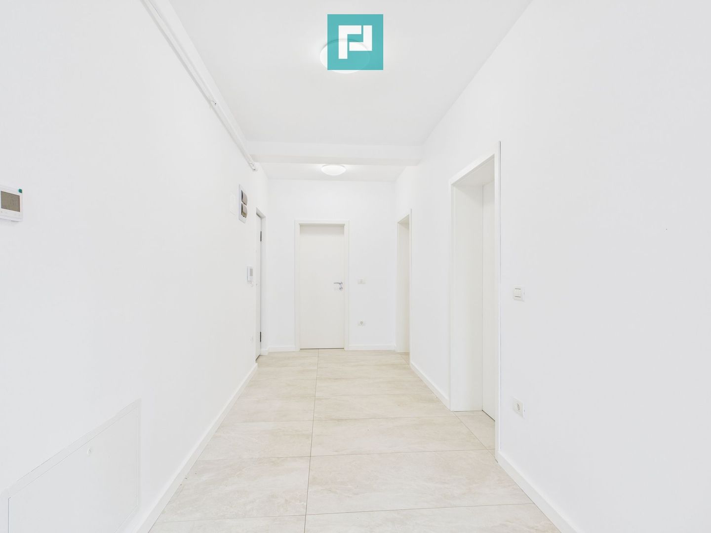 Apartament cu 2 camere, terasă generoasă – Moșnița - Poză 9