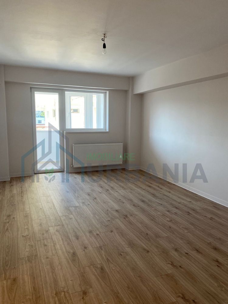 Apartament 2 camere, 67 mp, zona centrala Pascani - Poză 2