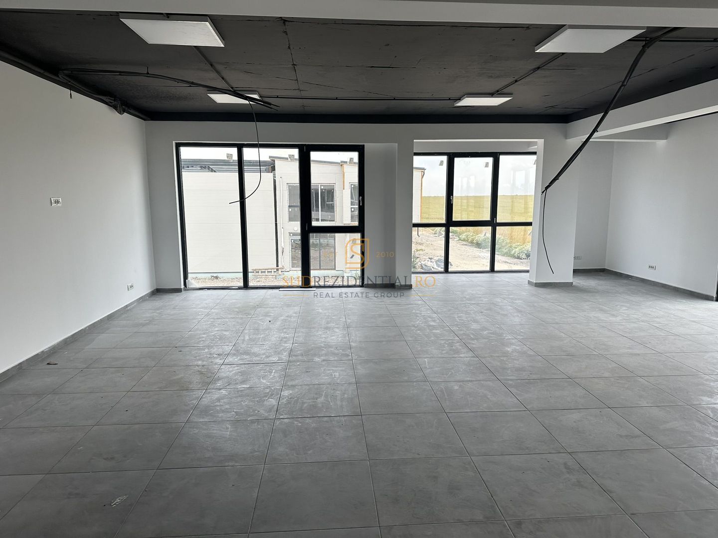 Spațiu industrial 819 mp | Showroom | Birouri DN4 Sos. Oltenitei - Poză 12