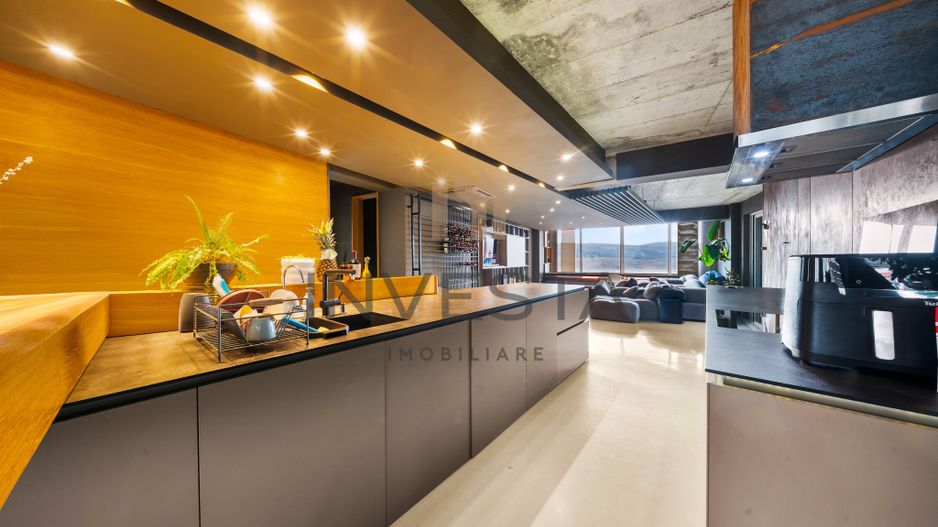 Penthouse exclusivist cu acces din lift, terasa 340 mp, 245 mp utili - Poză 7