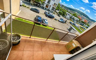 Apartament Modern De Vanzare | 2 Dormitoare | Parcare | Balcon x 2 | Etaj 2/3 - Poză 12